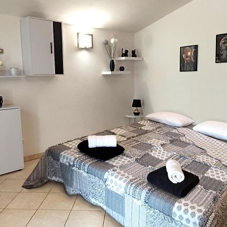 Apartman Dora Póla Kültér fotó