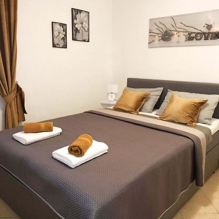Apartman Dora Póla Kültér fotó
